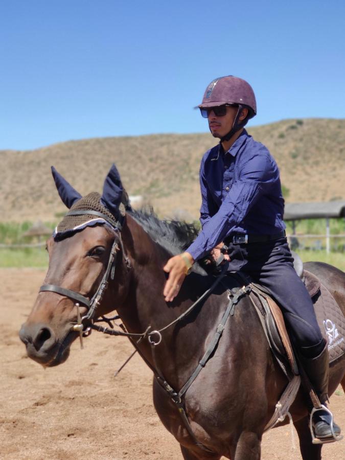 Le Vallon Vert - Club Equestre Azrou Eksteriør bilde