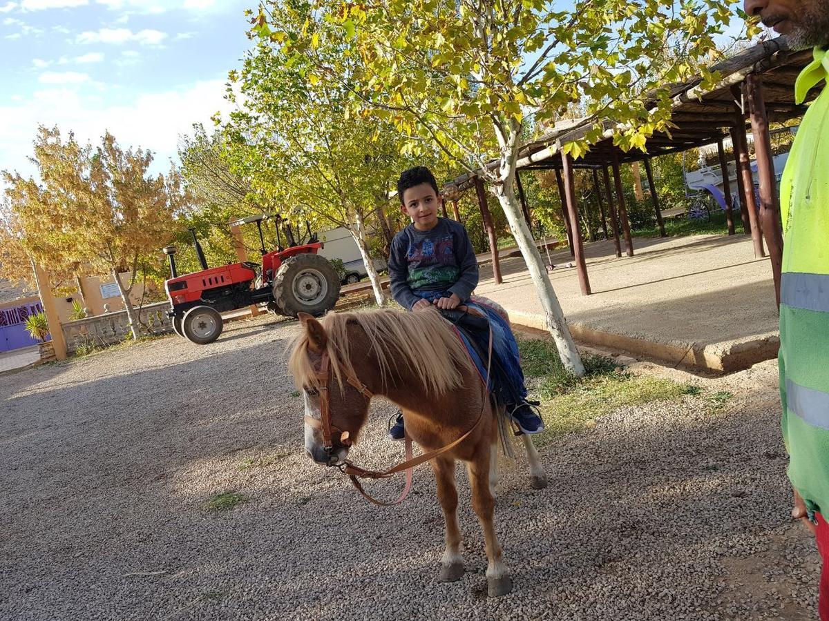 Le Vallon Vert - Club Equestre Azrou Eksteriør bilde